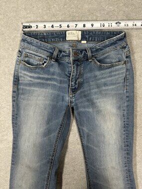 BKE Women's Size 25 Payton Ankle Distressed Denim Jeans Stretch Denim